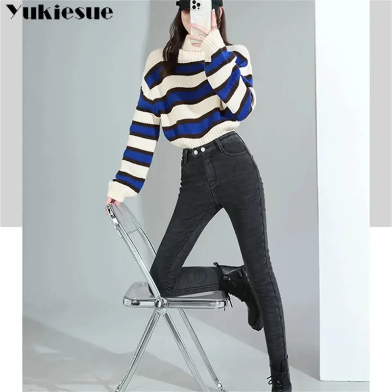 2025 Winter Korean Denim Skinny Stretch Thickening Warm Velvet Jeans High Waist Street Fashion Casual Vintage Female Pants Jeans