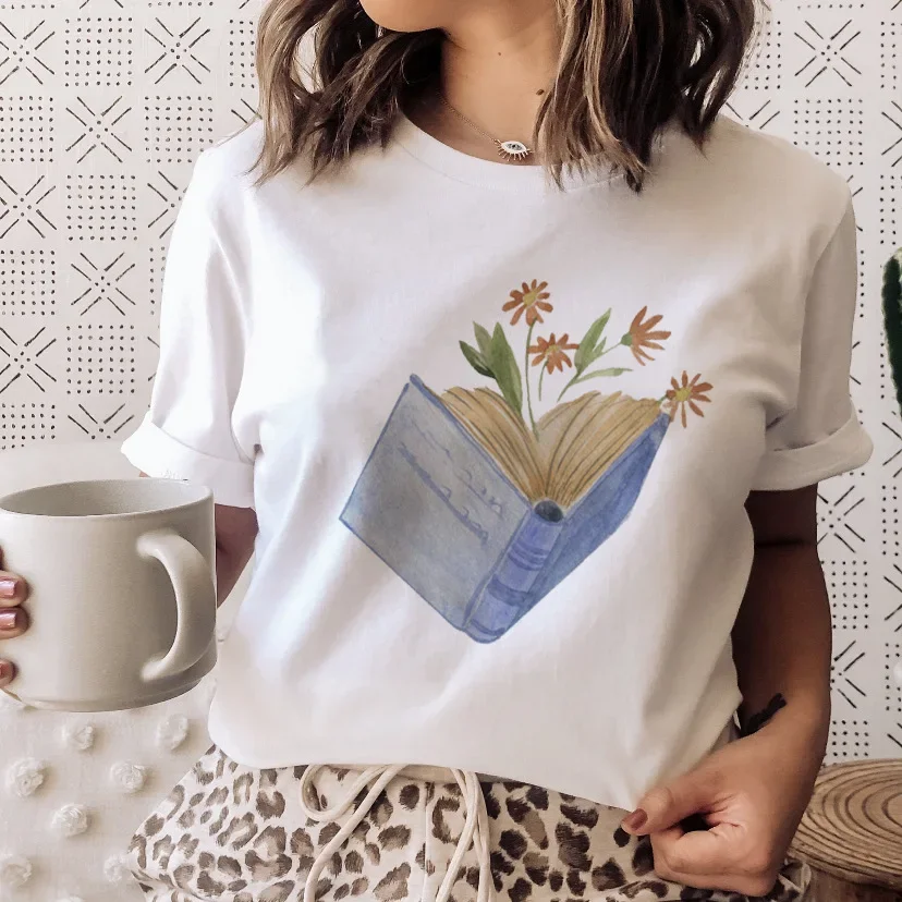 Magic Book Love Süßes Mädchen Weißes T-Shirt Mode Lässiges Sommer Damen-Oberteil Retro-Stil Grafik-T-Shirts Y2k Vintage Damen-Tops