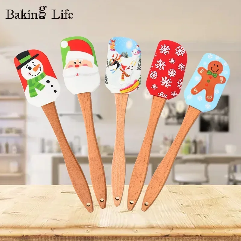 New Christmas Wooden Handle Kitchen Fondant Cake Cream Spatula Silicone Butter Scraper Kitchen Baking Tools Espatula Silicona