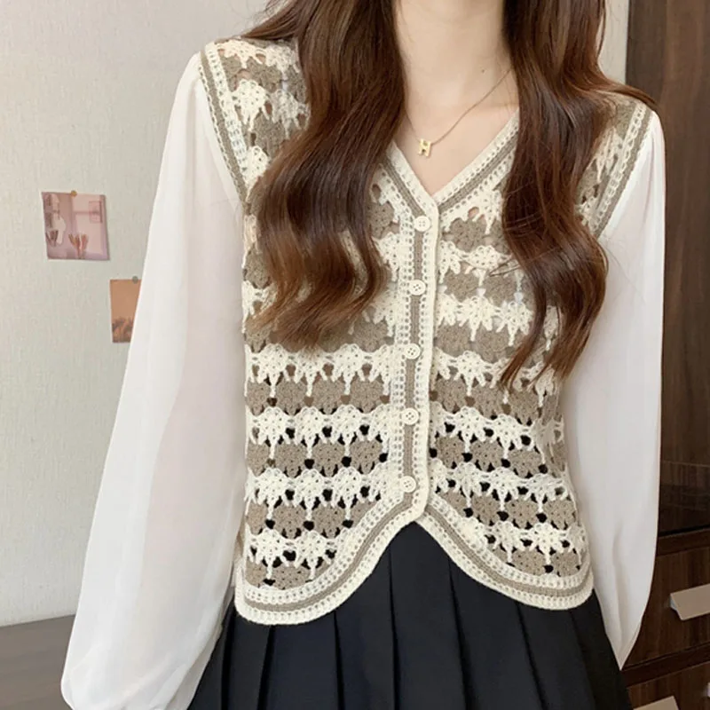 Boring Honey Hollow Out Crochet Long Sleeve Clothes For Women Chiffon Sleeve Splicing Fashion Women Blouses Single-Breasted Tops