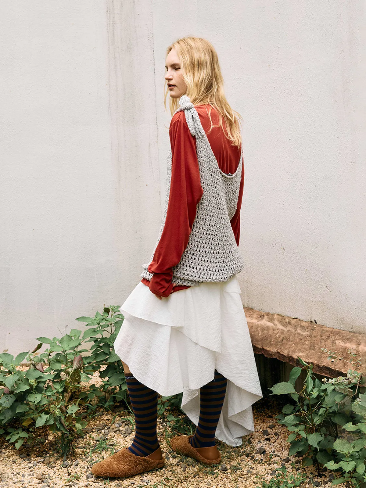 

Новая футболка Annamooer с длинным рукавом и логотипом от GoGoBuyer, женская повседневная одежда, приталенный крой, смесь хлопка