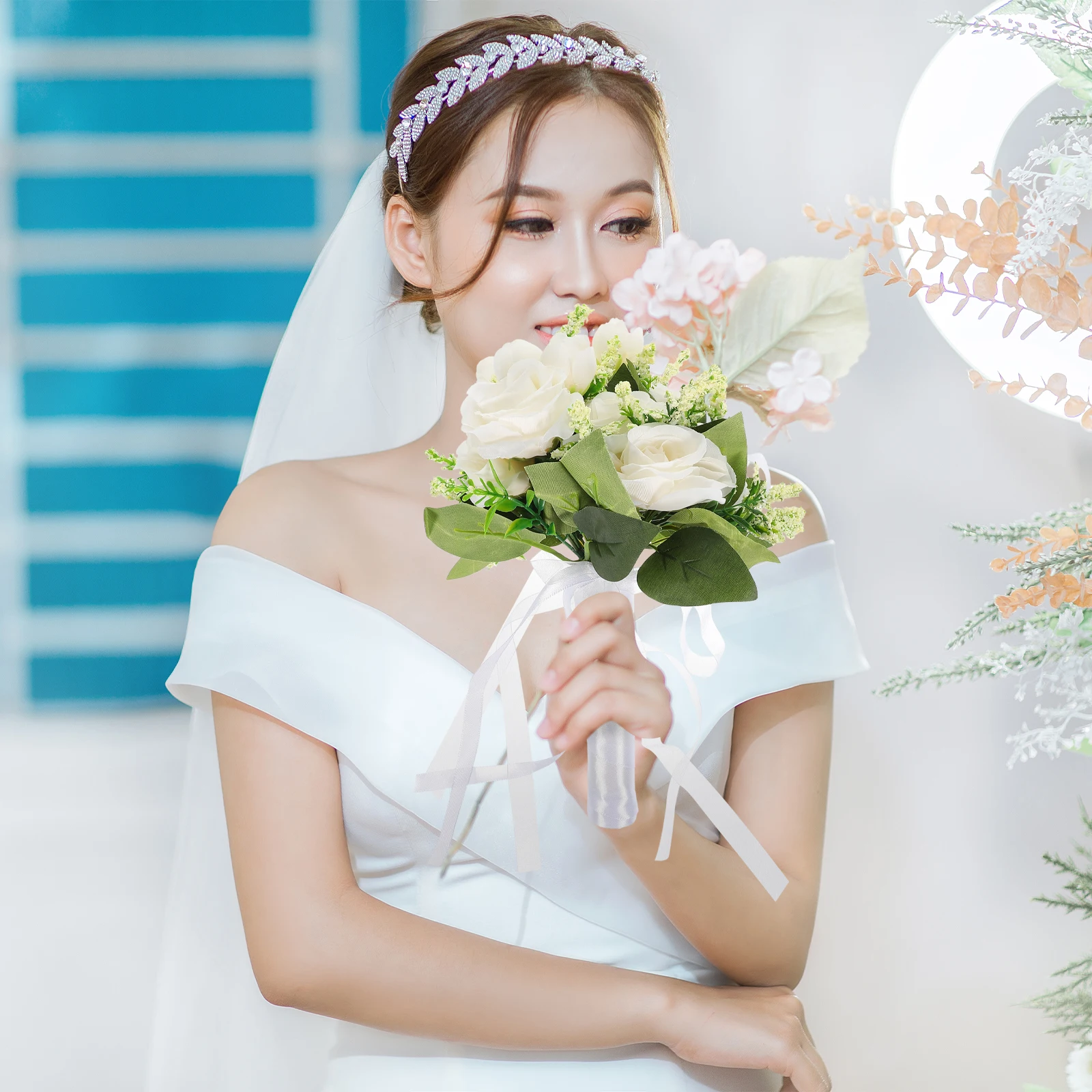 

Artificial Silk Rose Bridal Bouquet Premium Quality Wedding Hand Holding Flower Wedding Photography Prop Party Decoration