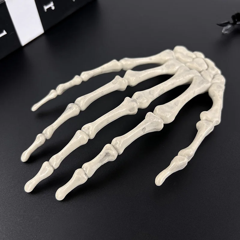 1 Pair Halloween Human Hands Bone Decor Realistic Life Size Skeleton Hands Ornaments Haunted House Party Secret Room Scary Props