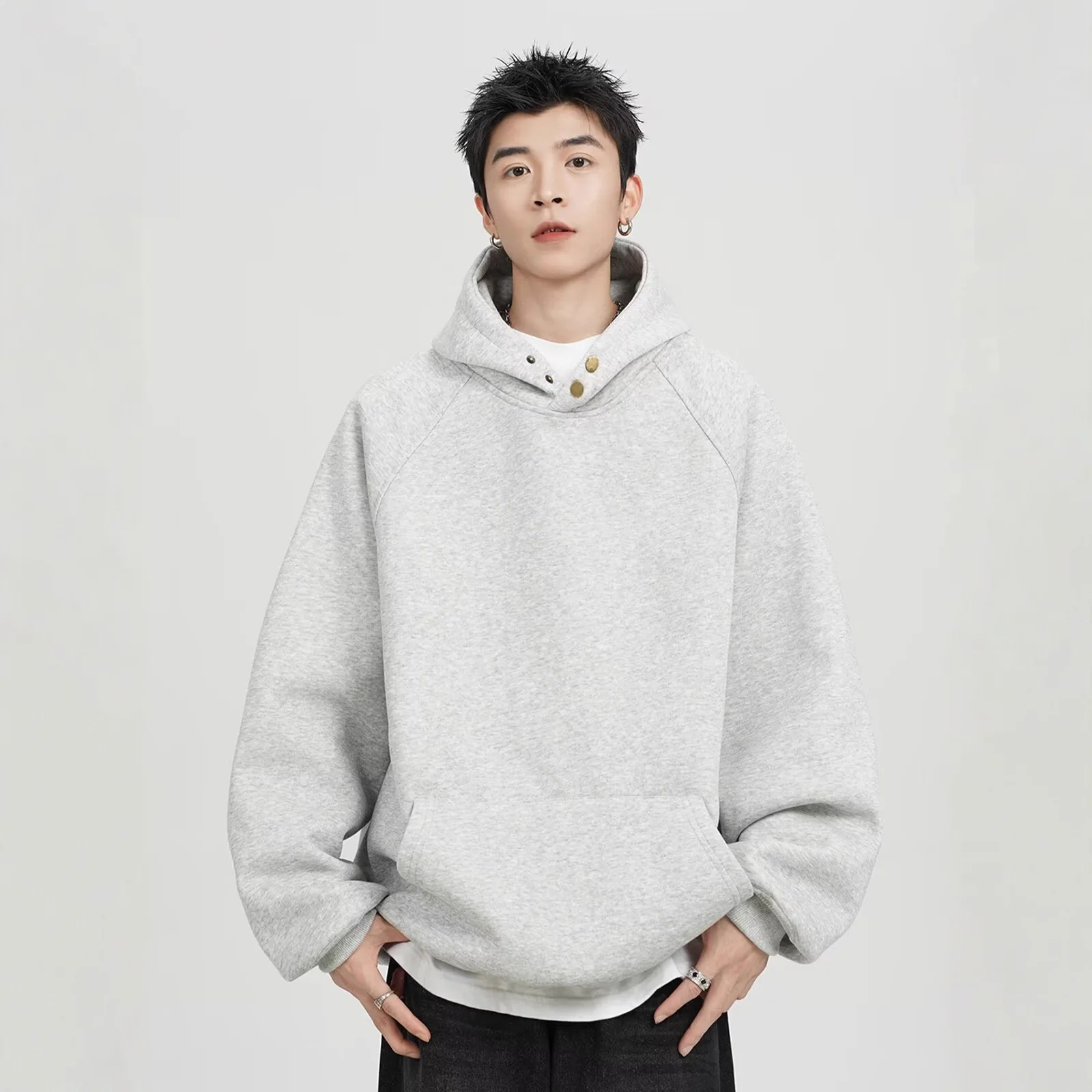 

Trade Button Decorated Hooded Sweatshirt For Men, Autumn And Winter Style, Lined, Loose-Fit, Casual