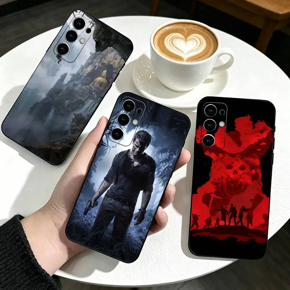 Funda de Silicona Negra Suave para Teléfono Sic Parvis Game Magna Uncharted, Compatible con Samsung S25, S24, S21, S22, S23, S30, Ultra, S20, Plus, Fe, Lite