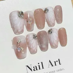10 Pcs 여성 라이트 핑크 윙 프레스 손톱 쉘 3D 디자인 가짜 손톱 짧은 전체 커버 틀린 손톱 웨어러블 매니큐어 네일 아트