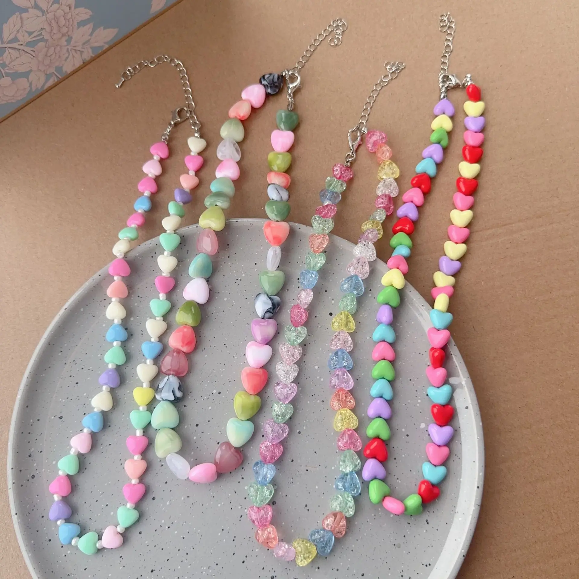 Y2K Harajuku Bunte Harz Acryl Herz Perlen Halsband Halskette Für Frauen Süße Ästhetische Charme Goth Schmuck Zubehör