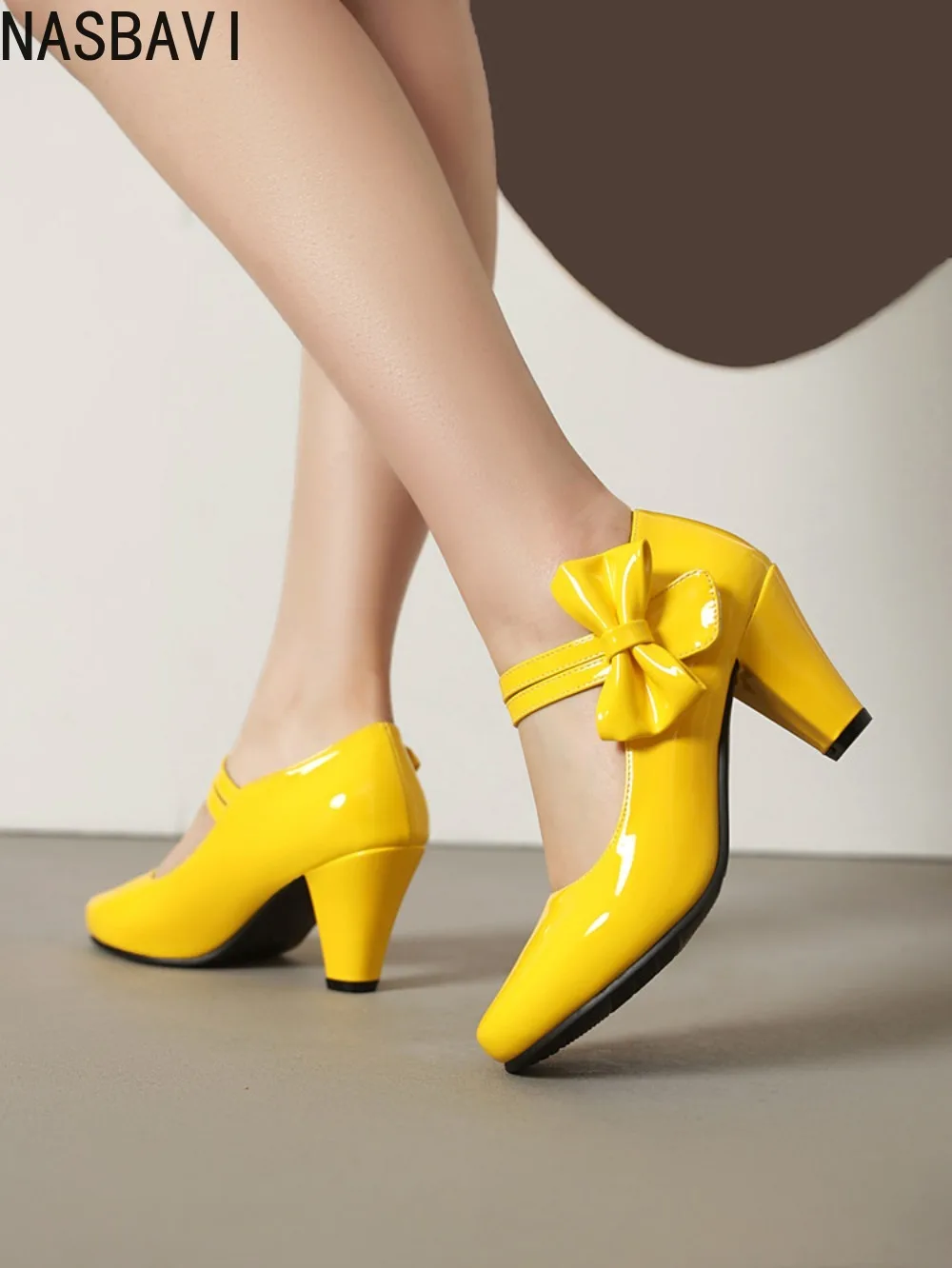 

Spring Hot Sale Patent Leather Chunky Heel High Shoes Women's Platform Wedding Party Single Dress Shoes Large Size 33-45 Pumps