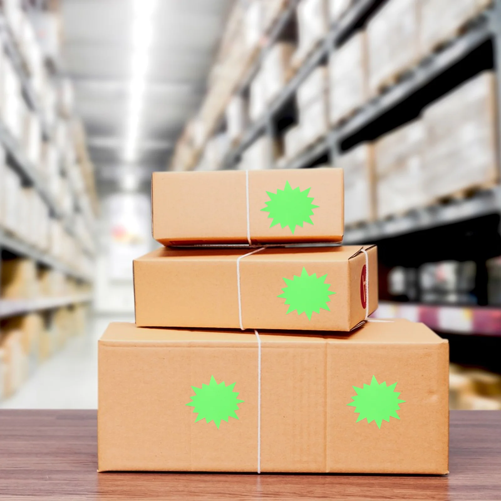 

200Pcs Price Labels Stickers Fluorescent Burst Shape Sale Signs Yard Garage Retail Tags Poster Board Decorations