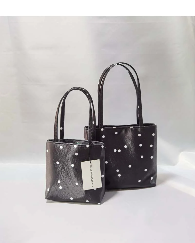 Damen Retro-Handtasche mit großem Fassungsvermögen, modische Seidensatin-Tasche mit Punkten und Streifen, quadratische Unterarmtasche, lässige Schultertasche für Pendler 2026 – Detail 5