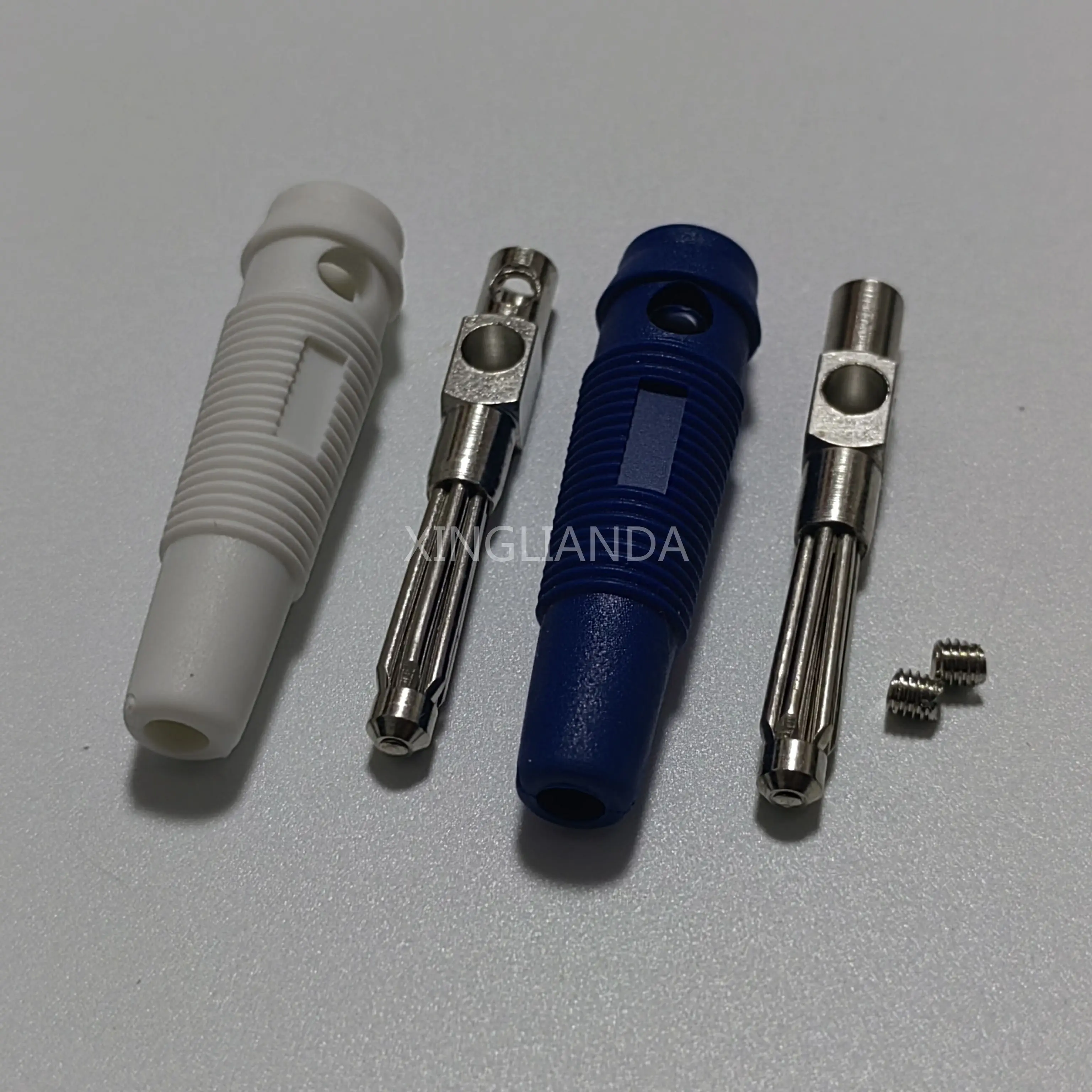 5 قطعة 4 مللي متر الموز تيار عالي الجهد العالي 32A التوصيل سلك مكبر الصوت لحام 7 غرز موصل