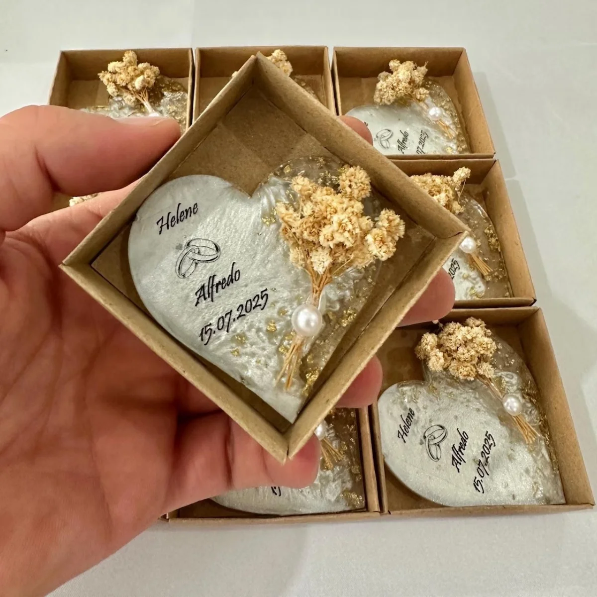 

10 шт. персонализированные свадебные сувениры, магнитные свадебные сувениры, свадебные сувениры для гостей, подарок на помолвку, магнит для гостей с коробкой, ба