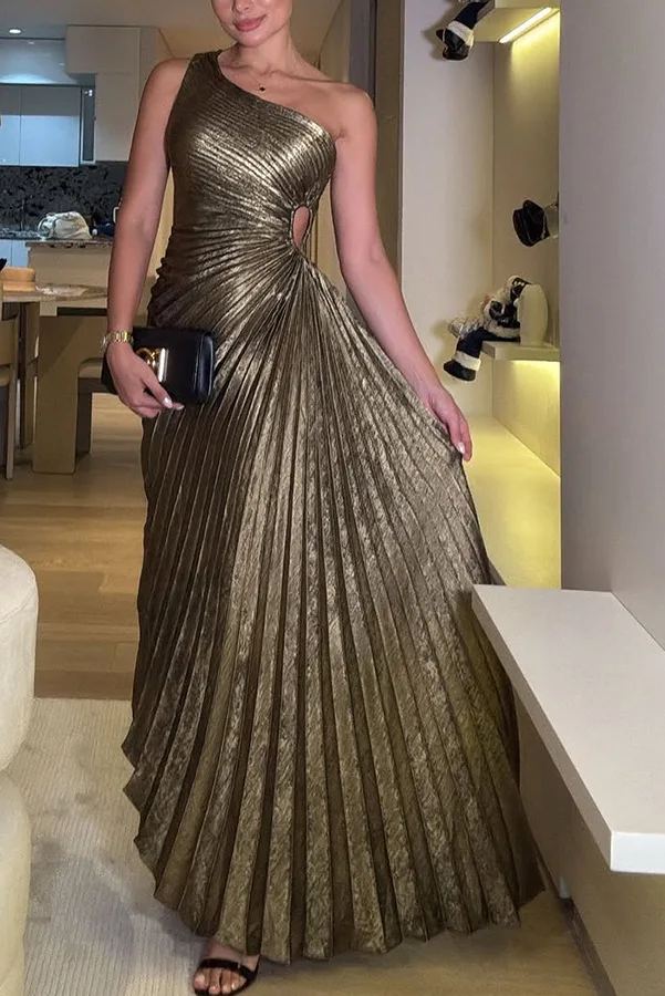 ชุดเดรสสตรีเซ็กซี่ Radiating จีบลาดไหล่เดรสแขนกุดชุดไหล่เดี่ยว 2025 ฤดูร้อน