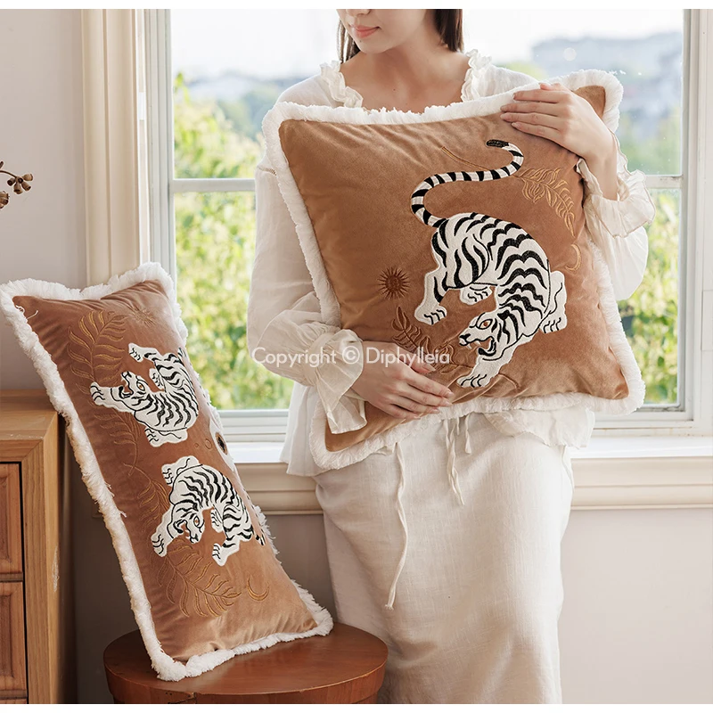 Diphylleia Double Roaring Tigers With Evil Eye Embroidered Lumbar Pillow Case Wild Beauty Decorative Long Cushion Cover For Sofa