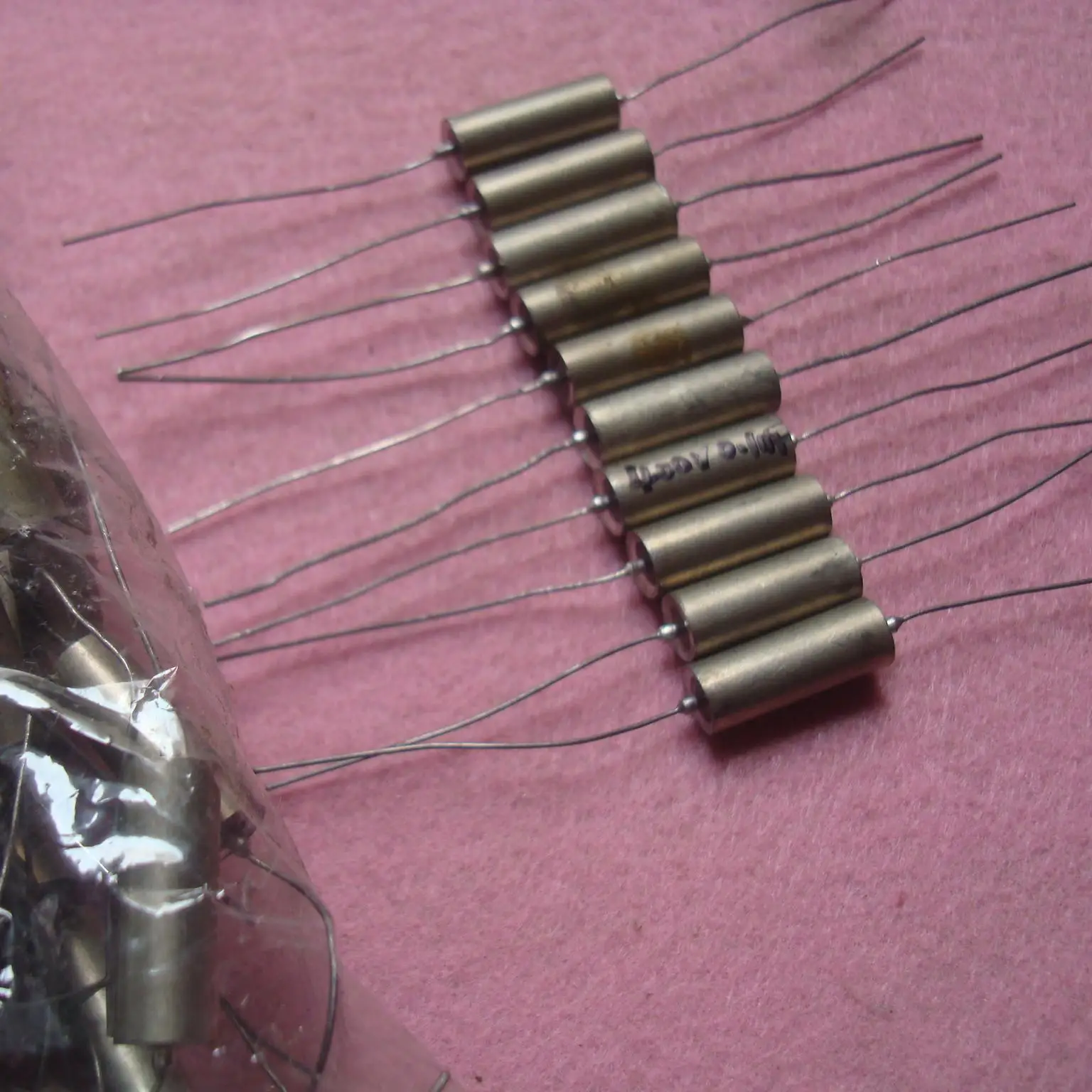 1個 0.1μF 0.22μF 0.33μF 0.01μF 50V 100V 200V 400V 高忠実度真空管アンプ用 オイル浸漬型 ギター用 アキシャルコンデンサ