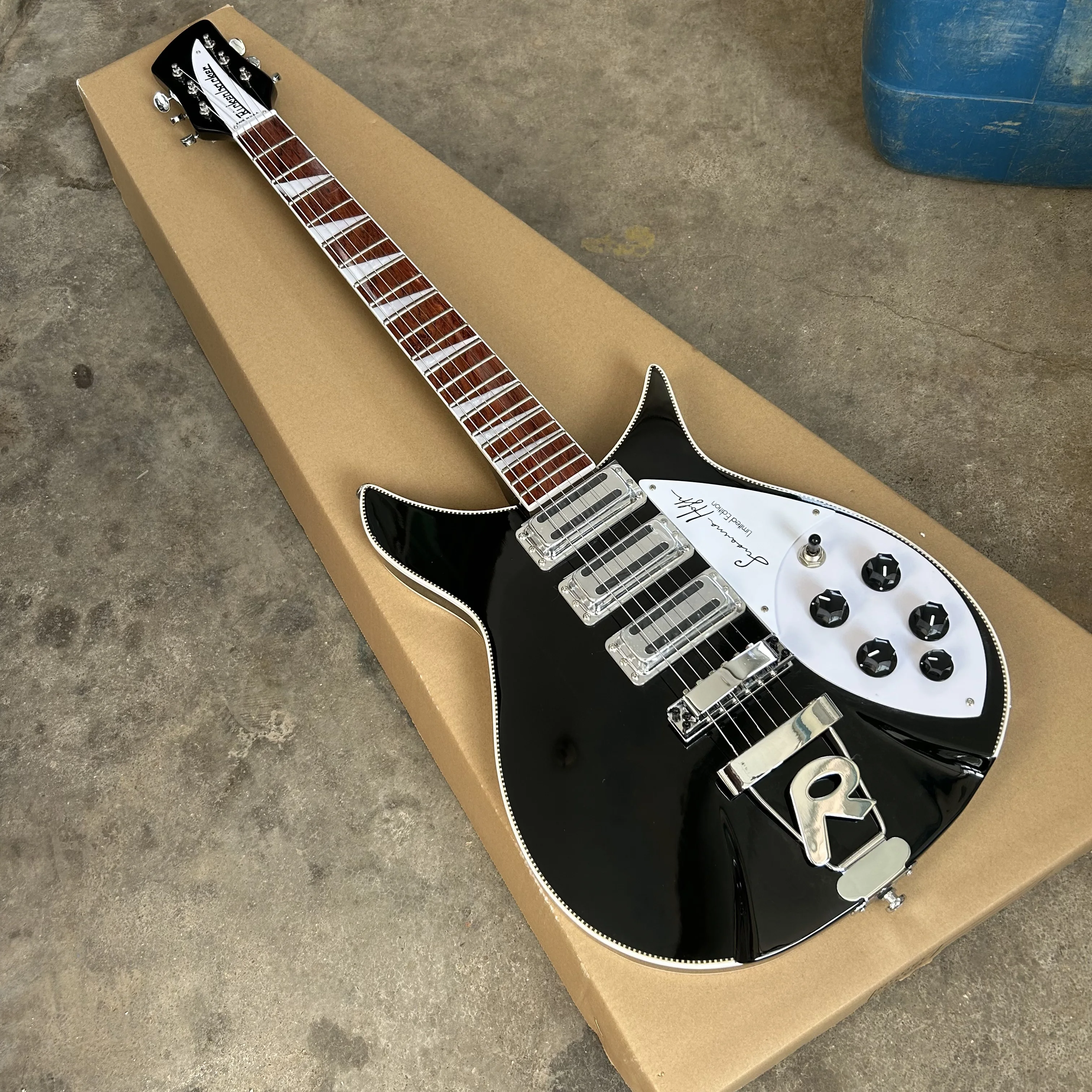 350 Black Electric Guitar, White Shield, Fixed Bridge, Wholesale and Retail