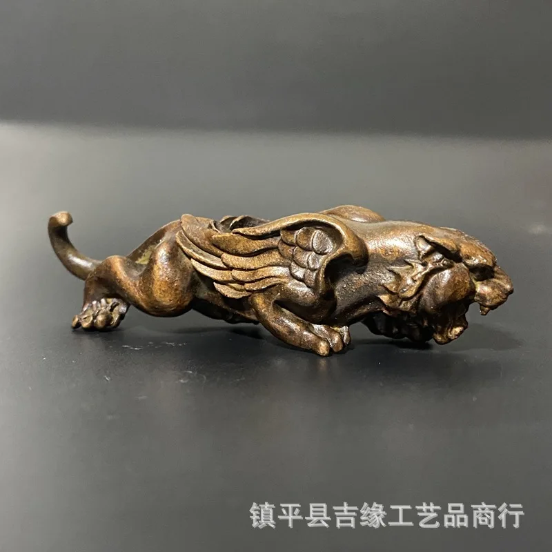 Flying Zodiac Ornament: Like a Tiger with Wings, a Decorative Piece for the Study Room, Paperweight and Pen Rest