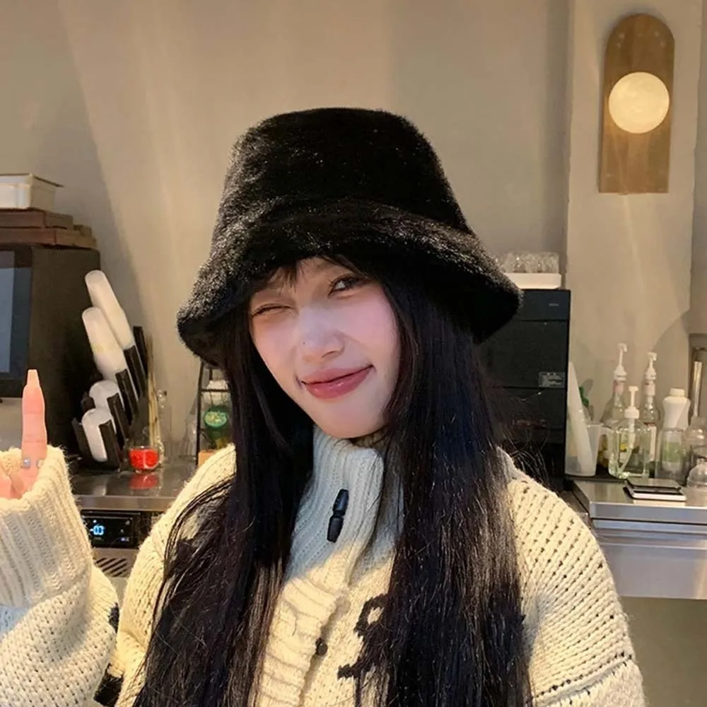 

Temperament Plush Basin Cap Warmer Solid Color Winter Fisherman Hat Imitation Mink Fur Versatile Anti-cold Bucket Hat Women