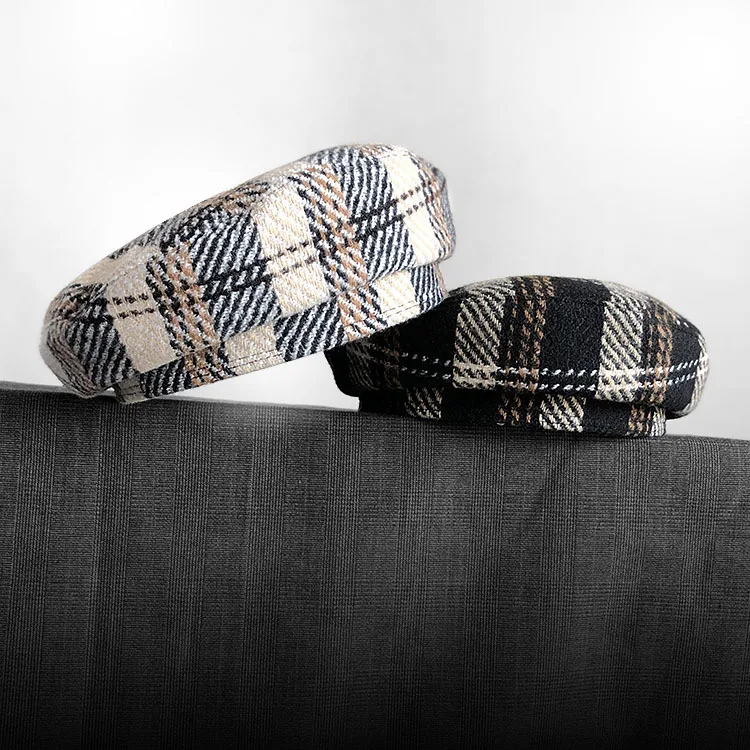 British Retro Beret for Women, Timeless Plaid Painter Hat, Elegant and Chic Brimless Cap, Versatile All Seasons Baotou Hat