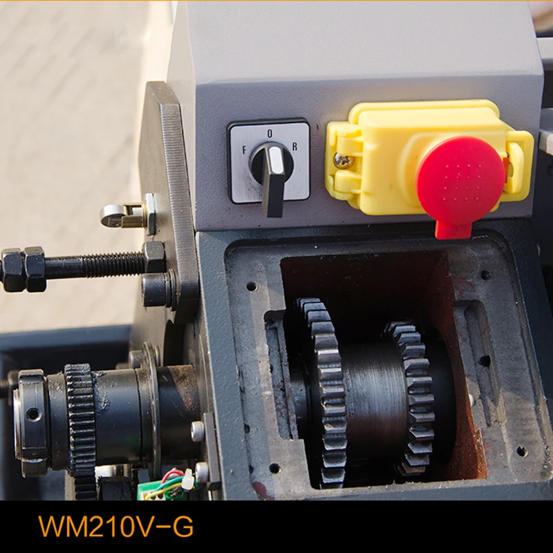 

WM210V-G Скорость Высокомощный станок Токарный станок по металлу Полностью стальной токарный станок с переключателем управления Токарный станок по металлу 1 шт.