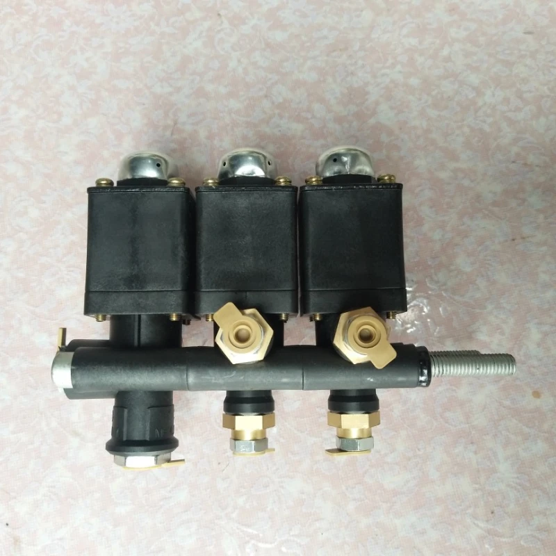 

Triple solenoid valve