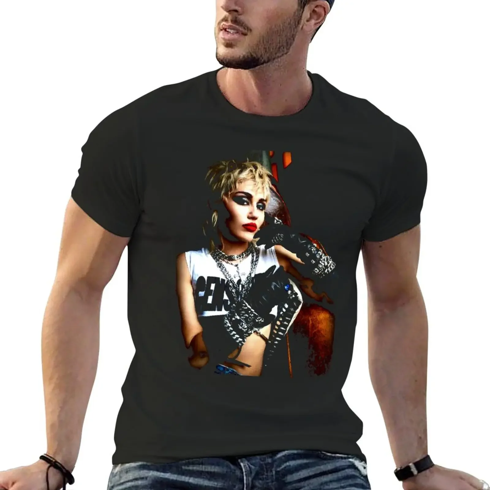 

New Singer Miley Plastic Heart Vintage T-Shirt Short sleeve hippie clothes tees sports fan t-shirts men clothes