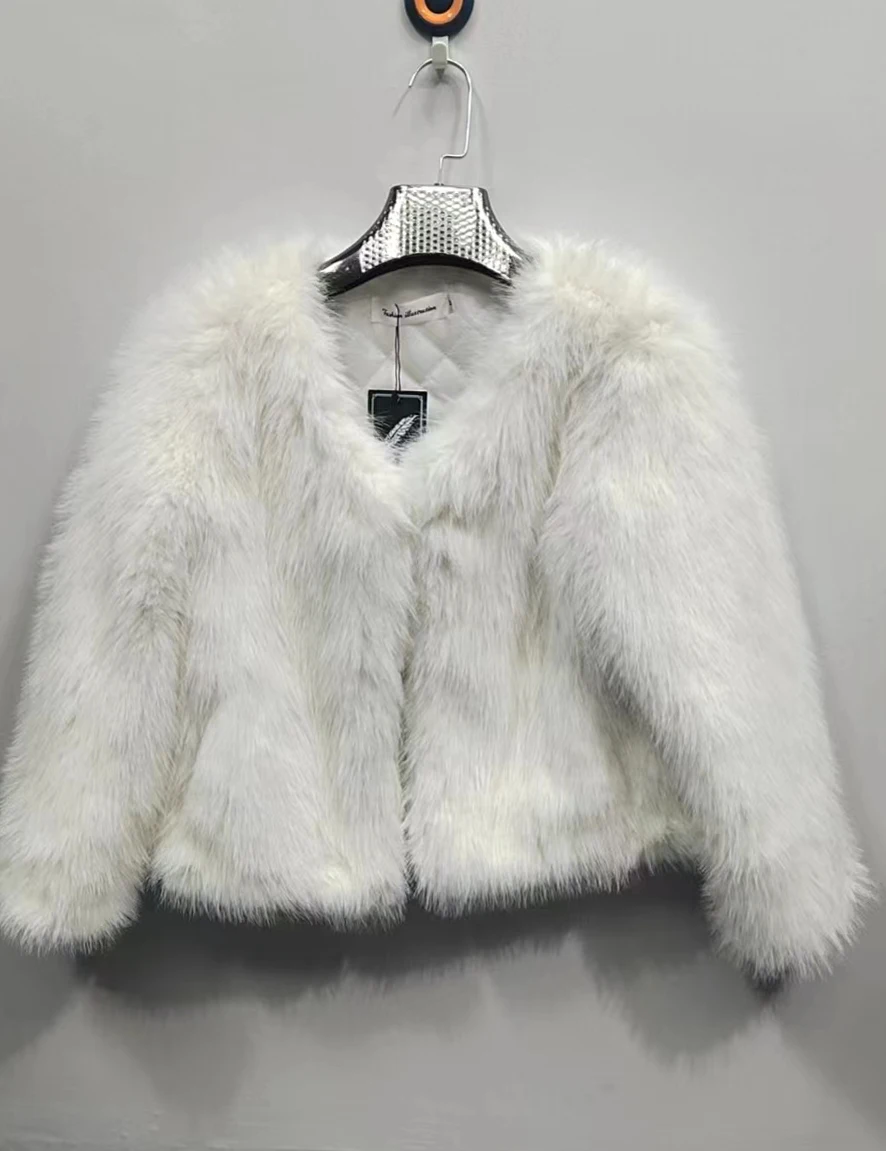 FANIECES Faux Fur Coat Women Luxury Collarless Short Fur Outwear Winter Elegant Thick Artificial Fur Jacket Warm Shaggy Overcoat