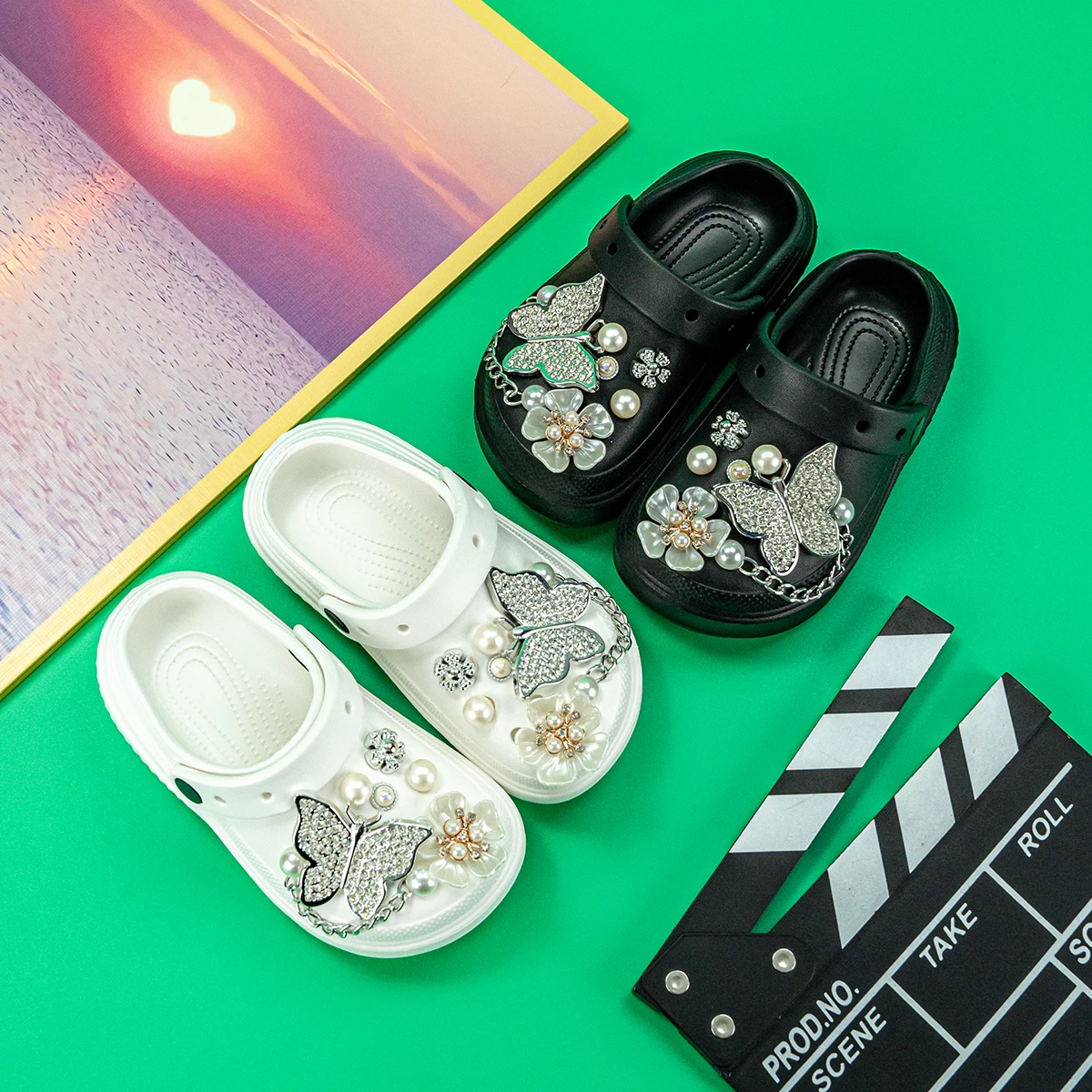 New Style Cartoon Silver Butterfly Clogs for Boys and Girls, Soft-Soled Non-Slip Closed-Toe Sandals 2310