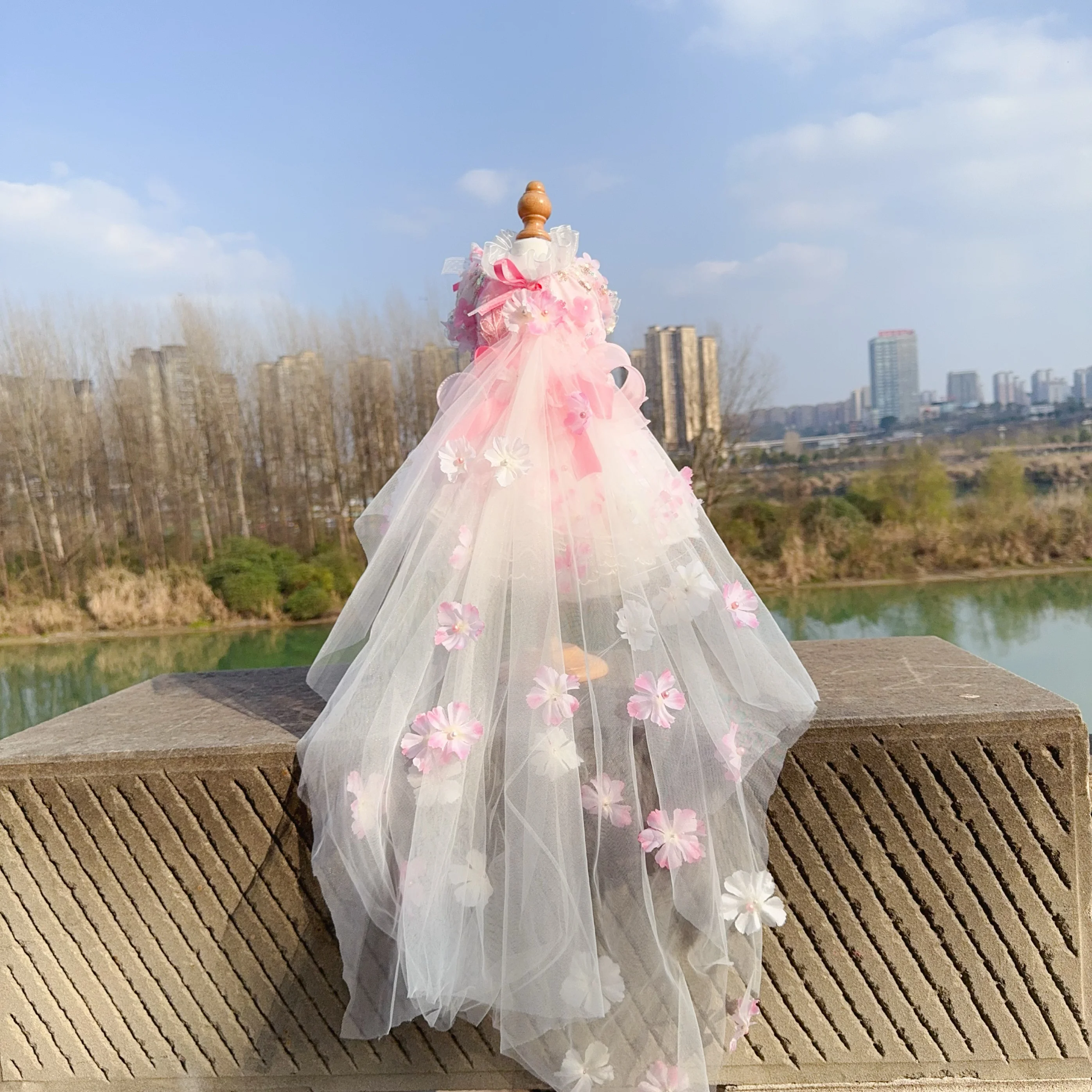 

Pet Dog For Cat Dog Bride Veil Unique Floral Tulle Headwear Pet Fashion Decor Photography Costume Wedding Prop Pet Accessories