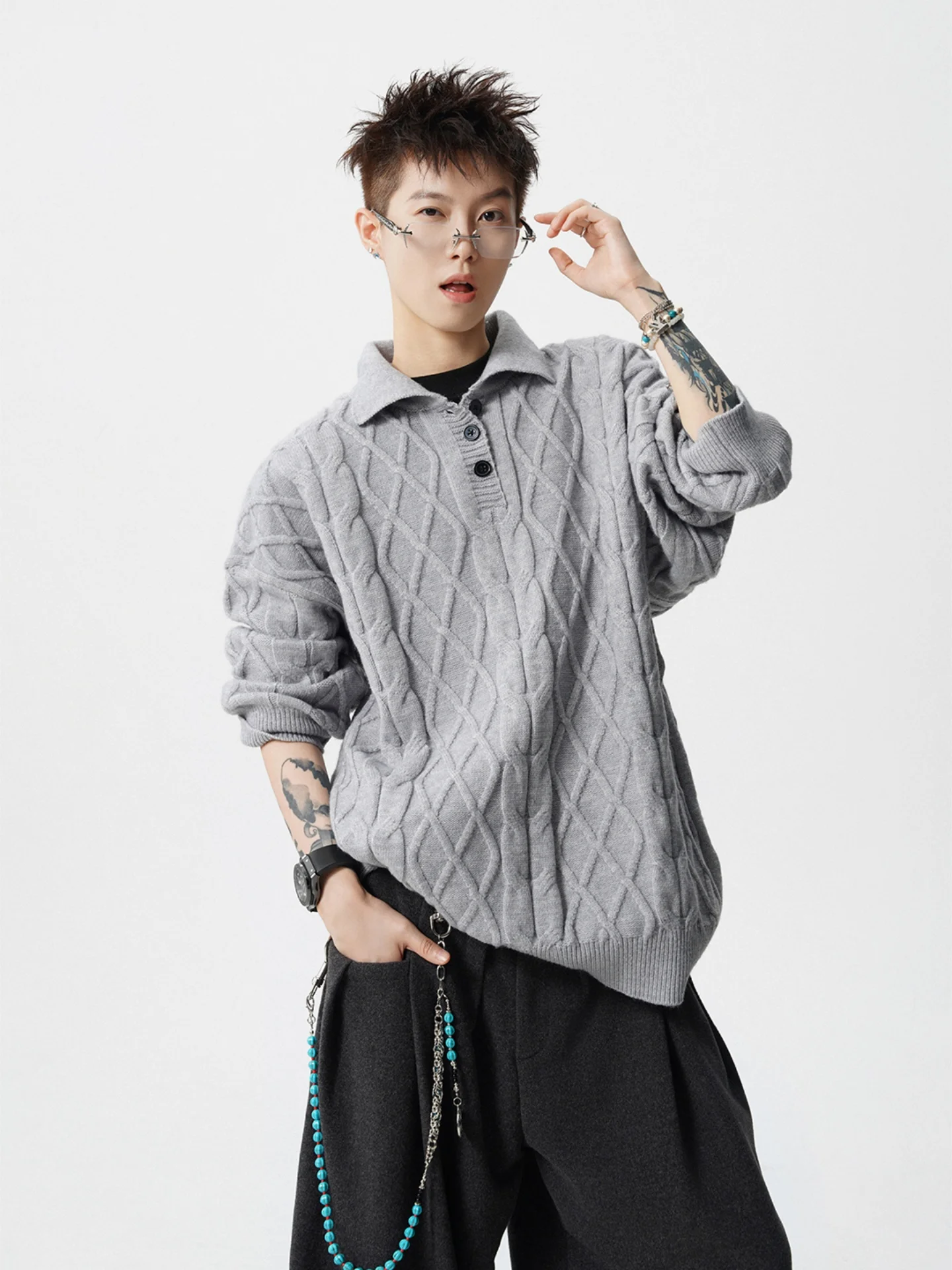 

Мужской свитер в американском ретро-стиле, свободного кроя, из трикотажа, модный базовый слой, удобный, мягкий, из смесового полиэстера.