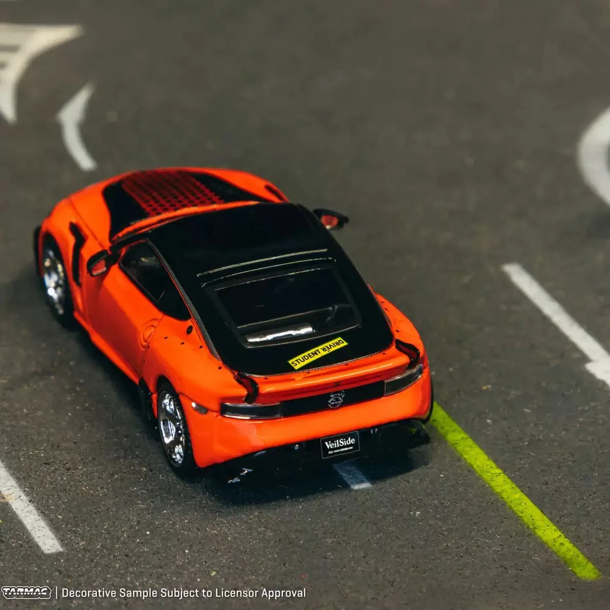 TW In Stock 1:64 Nissan VeilSide FFZ400 Fairlady Z Orange Diecast Car Model Collection Toys Tarmac Works