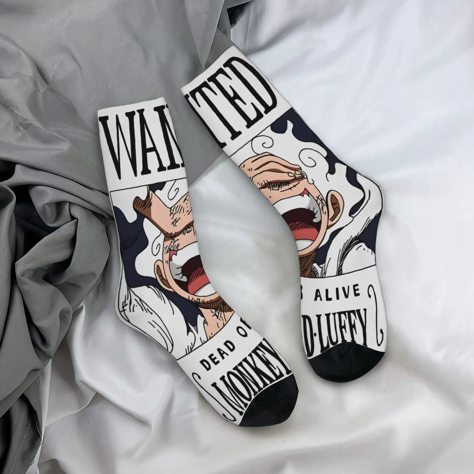 

luffys Zoro Tony Chopper onepieces Socks Merch For Men Women Skateboard Socks Comfortable Birthday Present