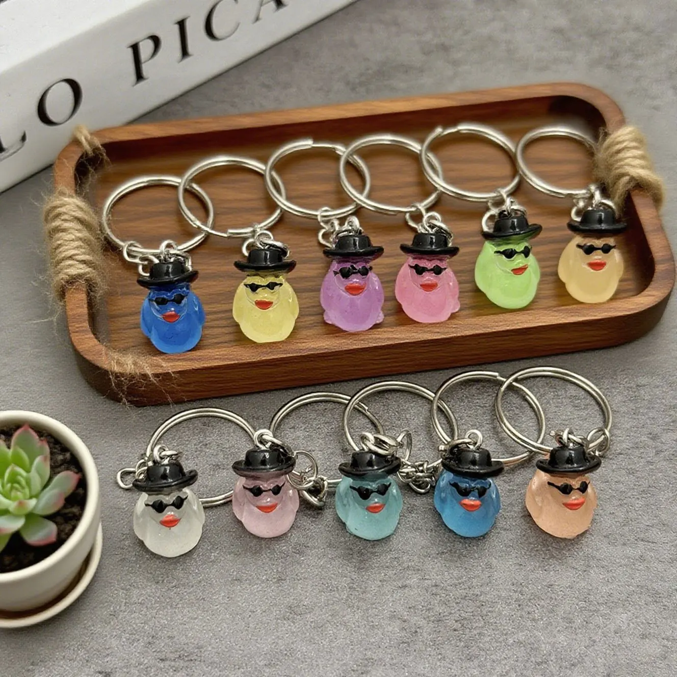 Glow In Dark Resin Cowboy Hat Duck Keychain Sunglasses Duck Bag Charm Dollhouse Aquarium Decor Holiday Gift