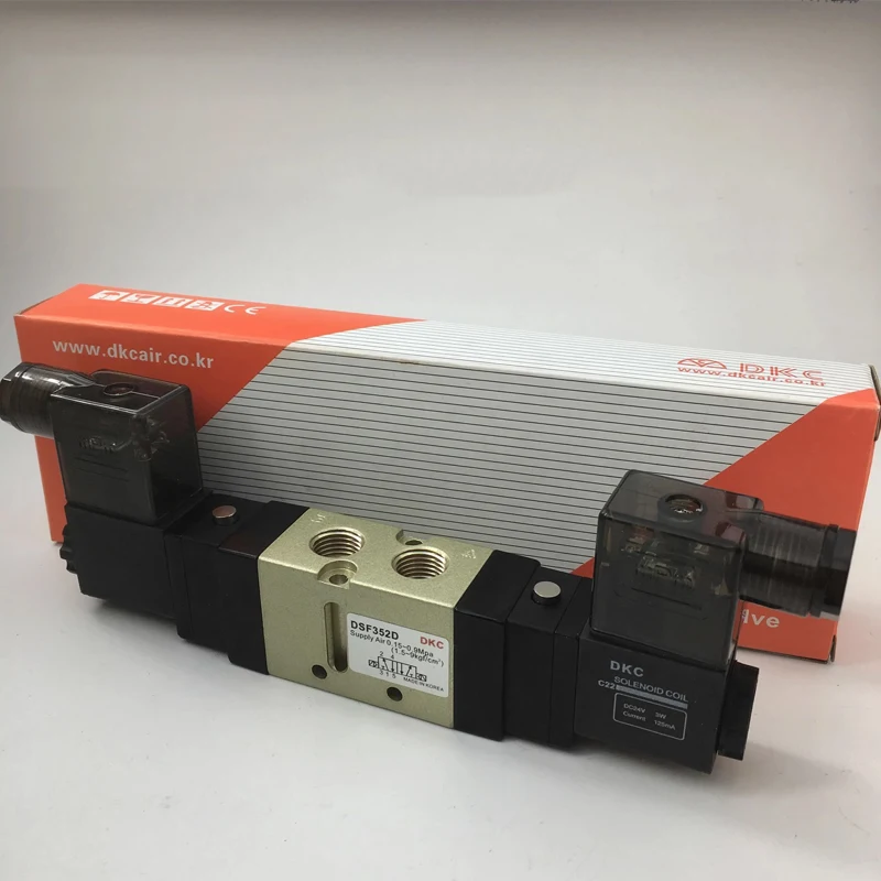 Imagem -04 - Dkc Pneumático Solenóide Operado Válvula Direcional Dsf352s Dsf352d Ac220v Dc24v