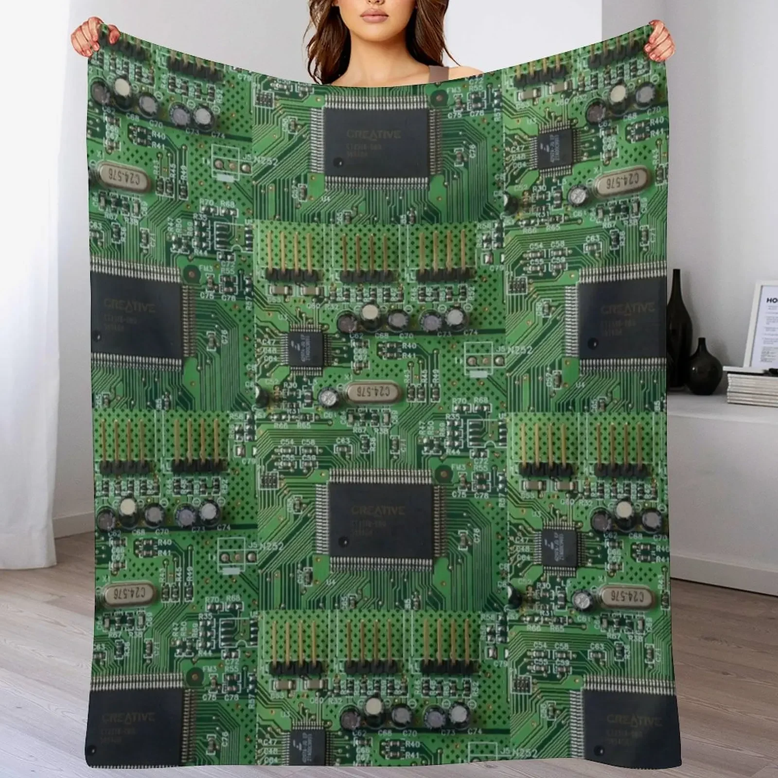 

Circuit Board (old) Throw Blanket Thins For Decorative Sofa christmas decoration Camping Blankets