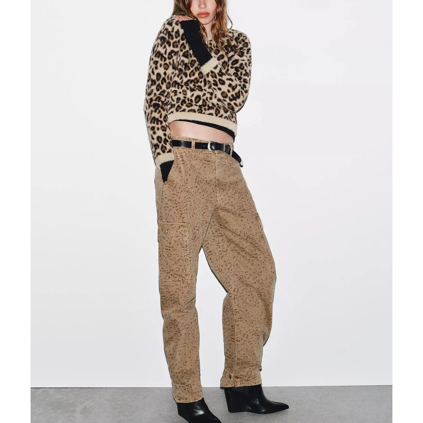 

Print Artificial Fur Effect Polyester Casual Comfortable TopWinter Women's Knitted Sweater Long