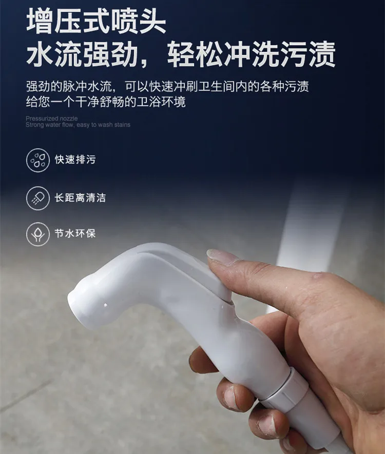 Keramik mit Waschbeckenhahn und integriertem Wassertank