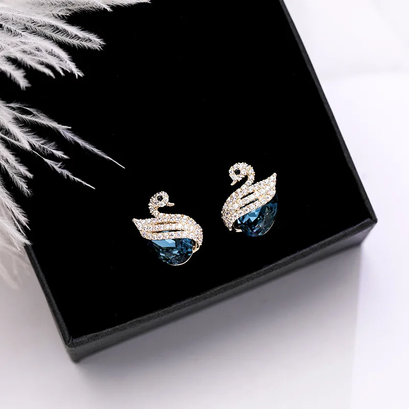 

Elegant And Minimalist, Slightly Inlaid With Zircon Blue Crystal Earrings, S925 Silver Needle Jewelry, Note Swan Earrings