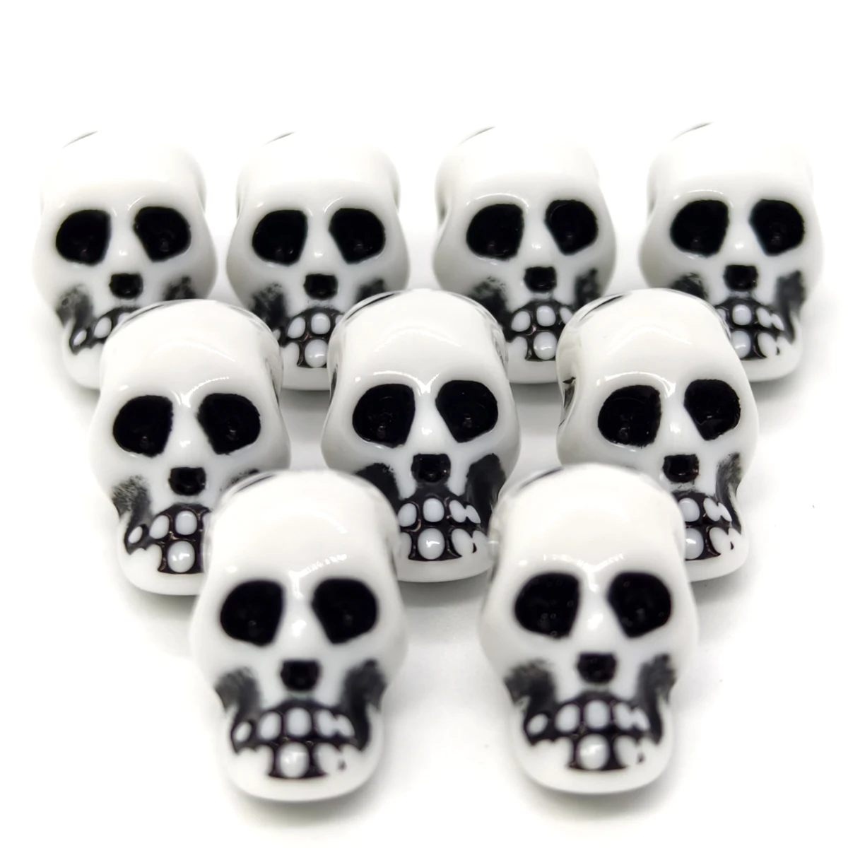 10pcs/bag 23mm Halloween Instagram 3D hollow big skull acrylic beads for DIY bracelet necklace jewelry making Handmade material