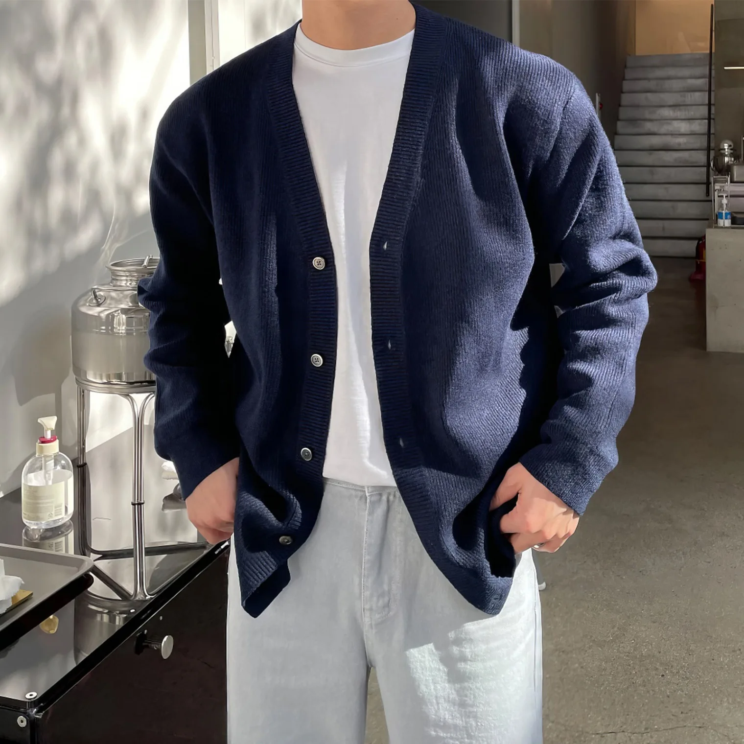 2025 New Solid Color V Neck Cardigan Sweater Men Simple Versatile Niche Fashion Loose Outerwear Spring Autumn