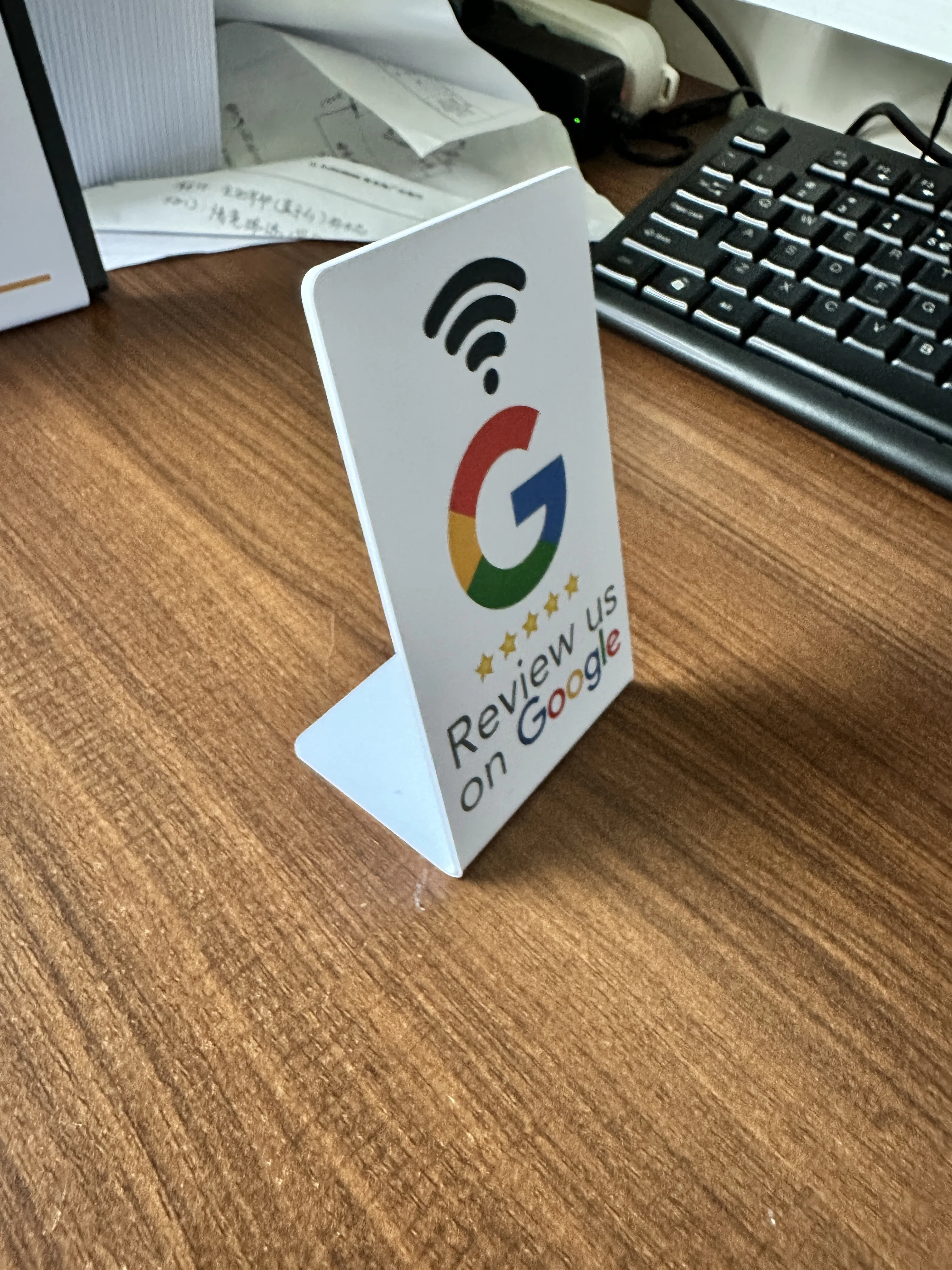NFC215 Programmierbare Google Review Acryl-Aufkleberkarte, NFC-Stationstisch, 13,56 MHz, wasserdichter NFC-Ständer, Google Review Card