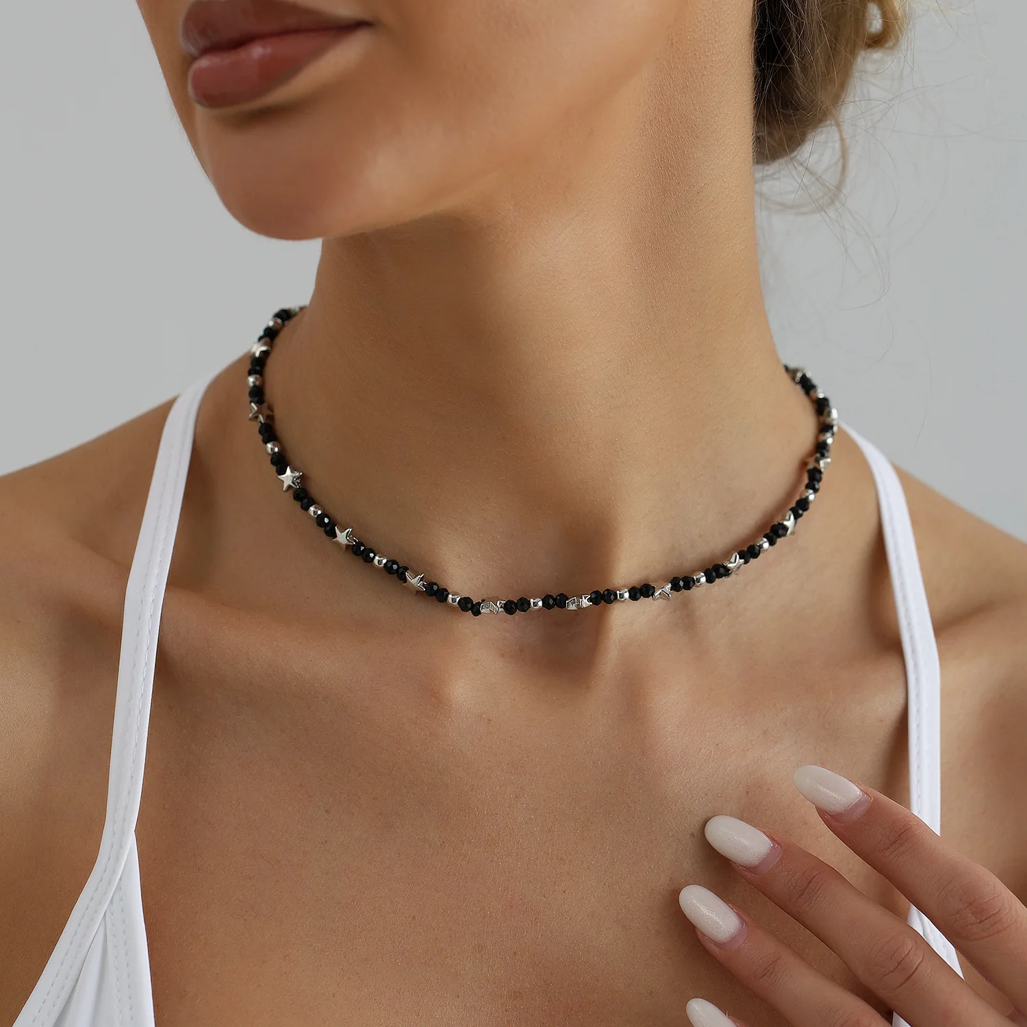 Women'S Fashion Edgy - Beaded Star Heart Choker Necklace Short