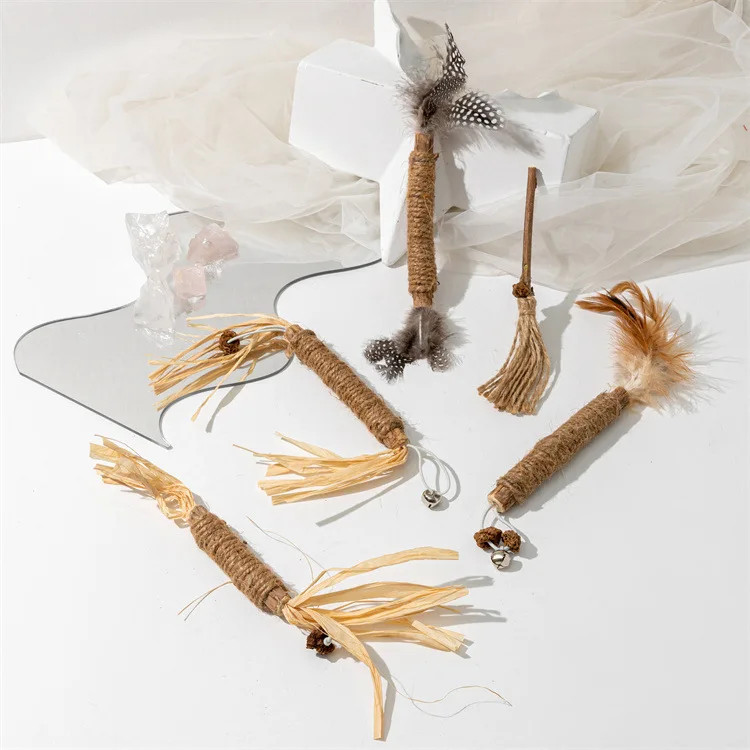 Cat Toys Natural Catnip Pet Snacks Sticks Silvervine Cleaning Tooth Toy for Cats Feather Bell Cat Accessories