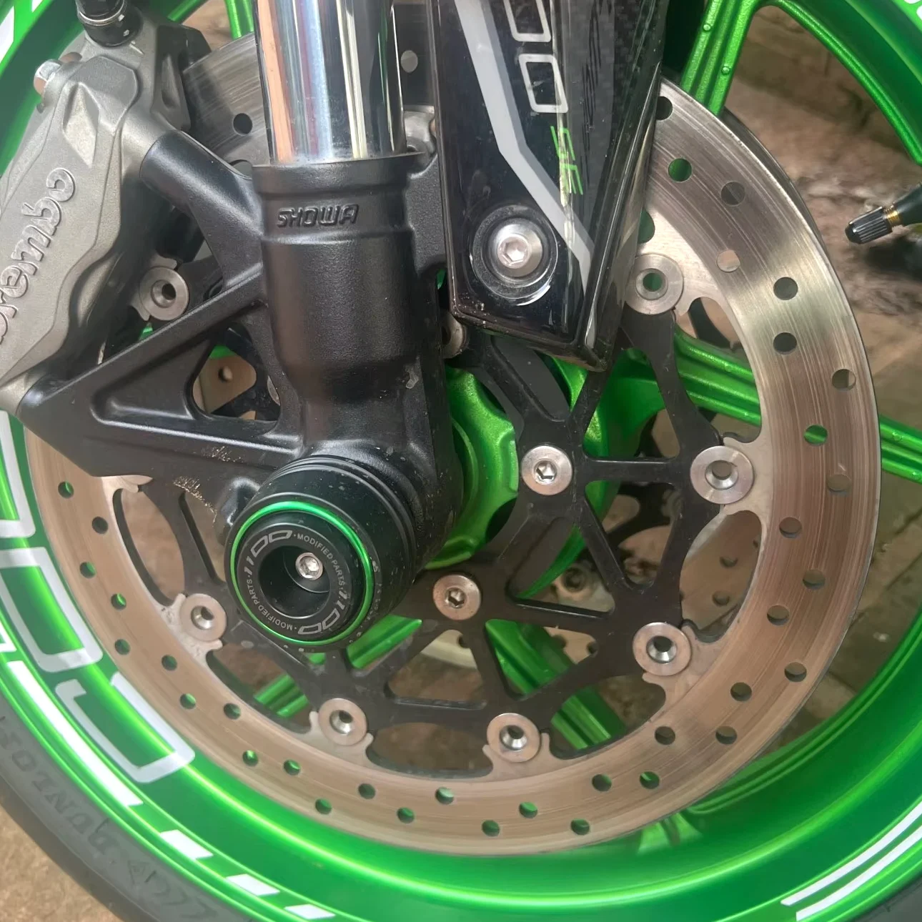 Für Kawasaki Z1000 Z1100 SE Ninja 1100 1000 SX Versys 1000 1100SE Motorradzubehör Vorderradgabel-Achsschutz – Detail 3