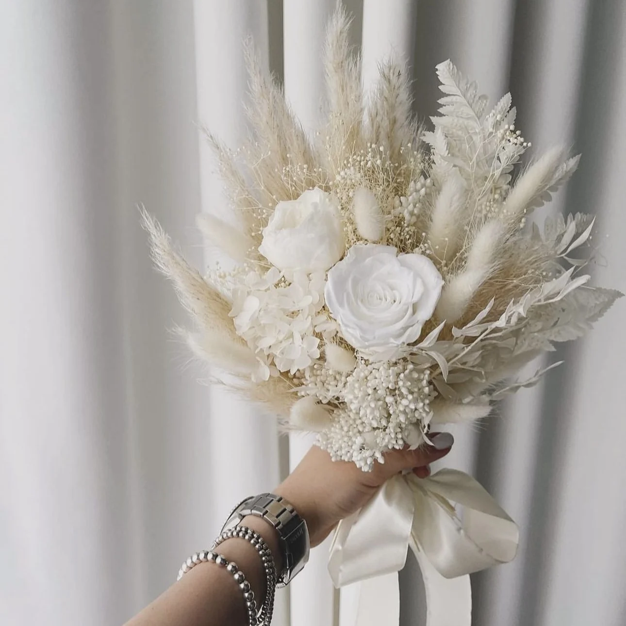 White Preserved Flowers Bouquet Wedding Bouquets For Bride Dried Flowers Centerpieces For Wedding Table Floral Arrangements