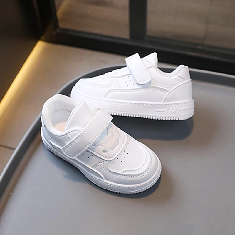 Tenis Sneakers Kids Spring/Autumn New Boys Girls Sports Shoes Casual Board Shoes Leather Soft Soled Children Small White Shoes