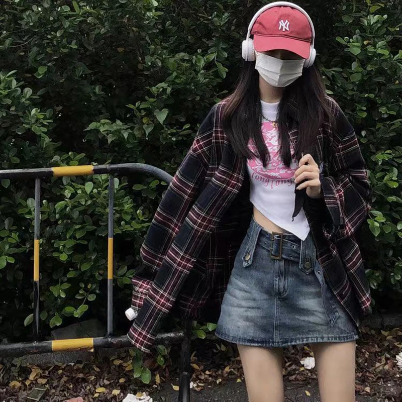 Vintage Plaid Shirts Women Harajuku Oversized Long Sleeve Blouses Summer Streetwear Korean Single Breasted Loose Casual Tops New