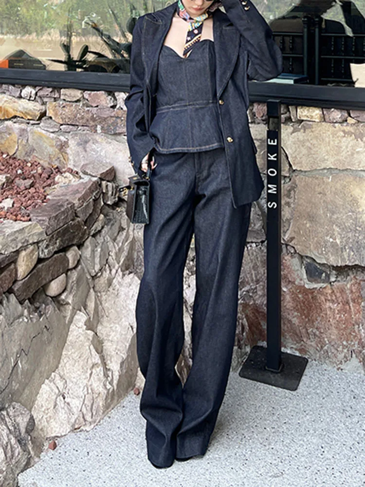 

VTKW Women's Retro Denim Set - Two-piece Classic Round-neck TopTight Waist Belt-style Jacket, High-waisted Pants Two-button Suit