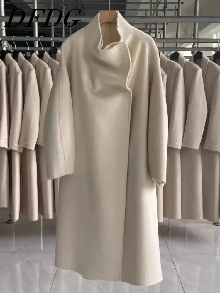 DFDG 2025 F/W معطف كشمير نسائي مخيط يدويًا بياقة مجعدة معطف طويل كبير الحجم تصميم بسيط معطف شتوي خندق #1