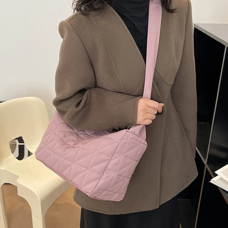 Winter Down Underarm Hobo Bag Fashion Quilted Shoulder Bags Women Luxury Designer Ladies Casual Small Clutch Purse and Handbag